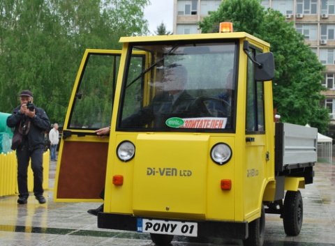 Bulgaria: Bulgaria's Science Academy to Set Up Master's on Electric Cars