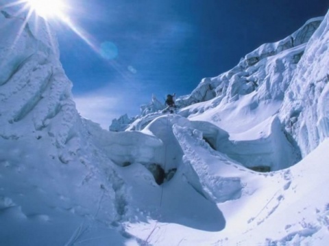 Bulgaria: Bulgarian Govt Flies In UK Journalists to Promote Ski Resorts