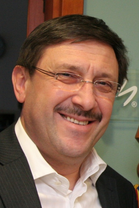 Bulgaria: Bulgaria's Maxim Behar to Chair Also Hill+Knowlton Strategies Czech Office