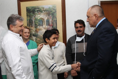 Bulgaria: Bulgaria, Greece Turn WD Teen Patient Nightmare into Happy Ending