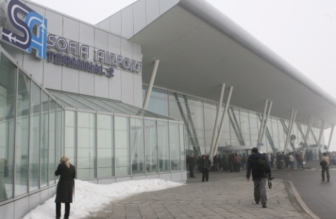 Winter Disrupts Bulgarian Airlines Schedule, Danube Navigation: Winter Disrupts Bulgarian Airlines, Danube Navigation