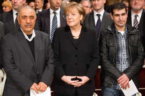 Bulgaria: Merkel Apologizes to Neo-Nazi Gang Victims