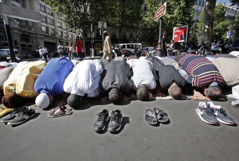 Bulgaria: Moroccan Man Kills One in French Mosque Attack