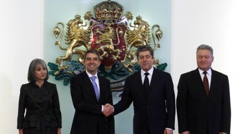 Bulgaria: Bulgarian Ex-President: Successor Yet to Confront Cabinet