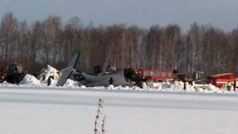 Death Toll in Russian Plane Crash Climbs to 32: Death Toll in Russian Plane Crash Climbs to 32