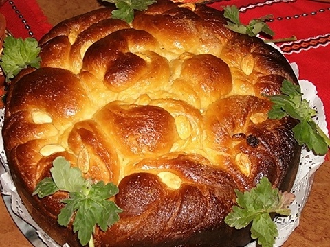 Bulgaria: Bulgarian Easter Sweet Bread Was Imported from Romania