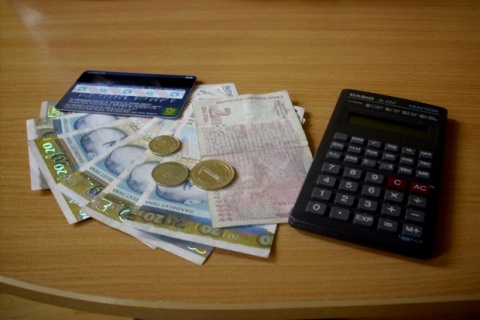 Bulgaria: Bulgarians' Monthly Allowance Up by 2% in Q1 2012