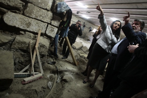 Bulgaria: Bulgaria to Charm Barroso with Archaeology, Infrastructure