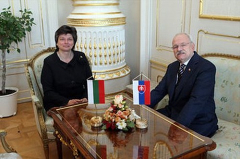 Bulgaria: Bulgaria's New Ambassador to Slovakia Presents Credentials