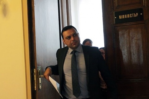 Bulgaria: Bulgarian Transport Minister: No Cancelled Flights after Burgas Terror Attack