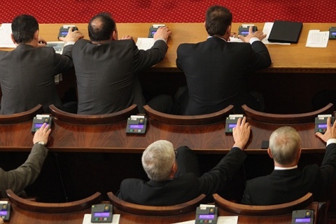 Bulgarian MPs Ban Plea Bargains in Murder Cases: Bulgarian MPs Ban Plea Bargains in Murder Cases