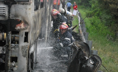 Bus with Romanians Burns in Bulgaria, Tractor Trailers Banned: Coach Bus Burns in Bulgaria, Tractor Trailers Banned