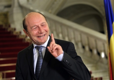 Bulgaria: Romanian President Basescu Survives Impeachment Referendum