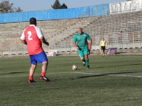 Bulgaria: Bulgarian Cabinet Not Bothered by PM Using Govt Craft for Football Friendly