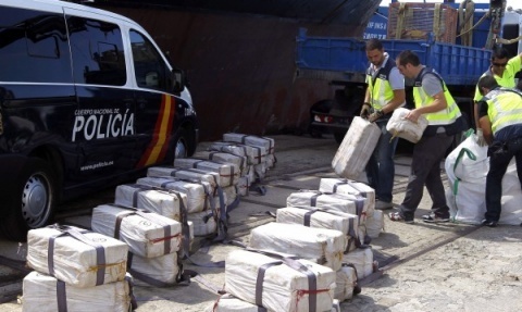 Bulgaria: Prosecutors Want 2 Men Nabbed over Bulgaria Cocaine Ship to Remain in Custody