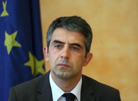 Bulgarian President Calls on Expert Debate on Deposits Tax: Bulgarian President Calls on Expert Debate on Deposits Tax