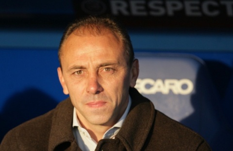 Bulgaria: Levski Sofia Coach Quits amid Tensions with Fans