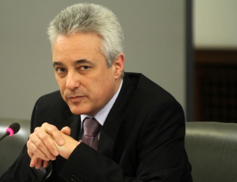 14 Bulgarian Partisan Governors Withdraw for Elections: 14 Bulgarian Partisan Governors Withdraw for Elections