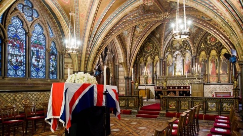 Bulgaria: Thatcher Supporters Gather Ahead of Funeral Procession