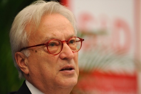 Bulgaria: Swoboda Urges EC to Investigate Bulgarian Wiretapping Scandal