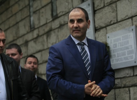 Bulgaria: 'Army' of Security Guards Protects Bulgaria's Ex-Interior Min