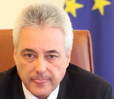 Bulgaria: Bulgarian PM Almost Worried by Wiretapping Scandal