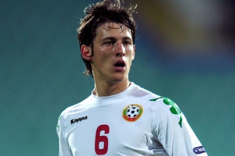Bulgaria: Aston Villa Join Race for Bulgaria's Tonev