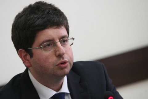 Bulgarian PM, FinMin Mull Loan, Budget Update: Bulgarian PM, FinMin Mull Loan, Budget Update