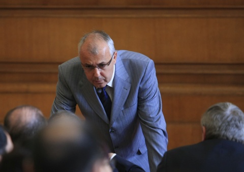 Bulgaria: Bulgaria's GERB Party Demands Snap Elections Date to Return to Parliament