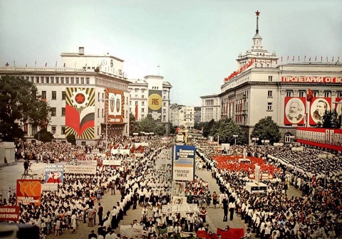 Bulgarian Anti-Govt Protesters to Stage Mock Communist Parade: Bulgarian Anti-Govt Protesters to Stage Mock Communist Parade