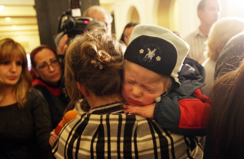 Bulgaria: Bulgarian Parents Divided over Smacking as Child-Rearing Practice