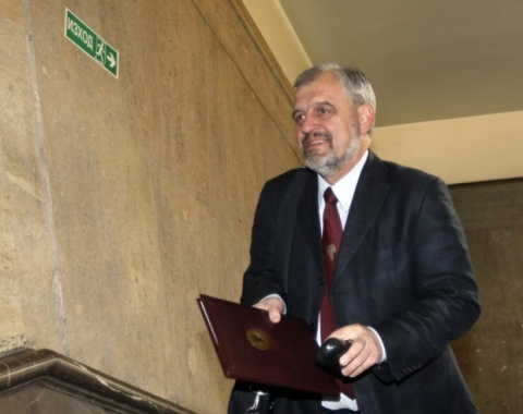 Sofia University President Critical of Student Blockade: Sofia University President Critical of Student Blockade