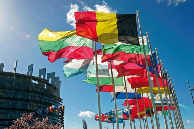 Bulgaria: The Bulgarian MEPs with a Joint Declaration on Schengen