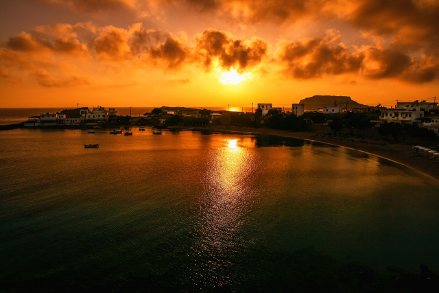 Bulgaria: Greece is Experiencing its Hottest Days in 50 years