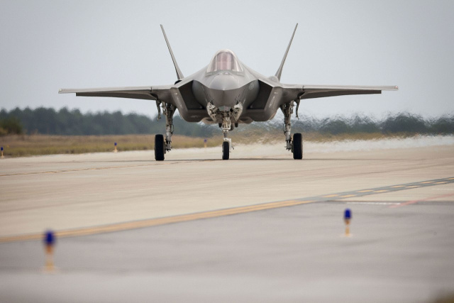 Bulgaria: The US is Searching for a Missing F-35 Jet