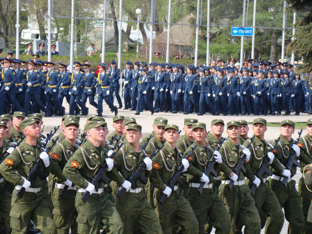 Bulgaria: Russia Expands Military Presence with Two New Armies and 14 Divisions
