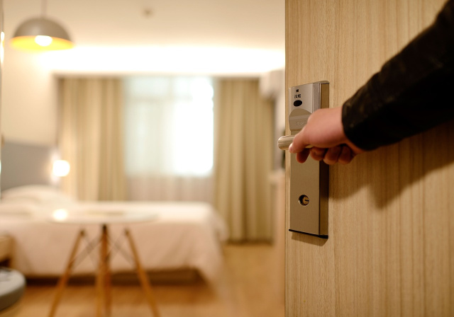 Bulgaria: Rising Theft in Bulgarian Hotels: Tourists Target Everything from Towels to TVs