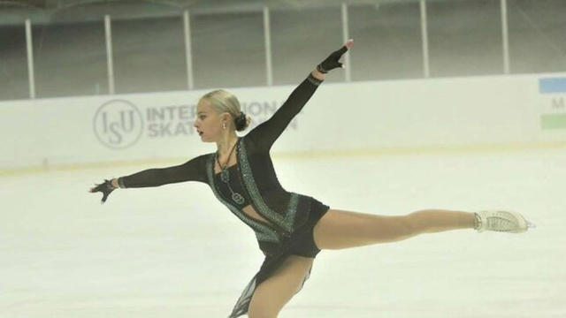 Bulgaria: Alexandra Feigin Takes Silver Medal for Bulgaria at International Figure Skating Tournament