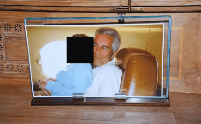 Bulgaria: US Justice Department Releases First Batch of Heavily Redacted Epstein Files