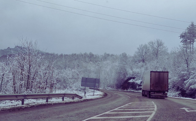 Bulgaria: Tragedy Near Vidin: 5-Year-Old Girl Dies in Collision with Truck