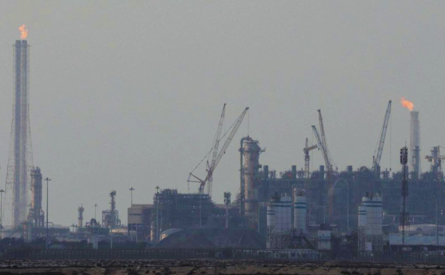 Bulgaria: Iran Strikes Qatar Gas Hub as Energy War Escalates, Markets Surge