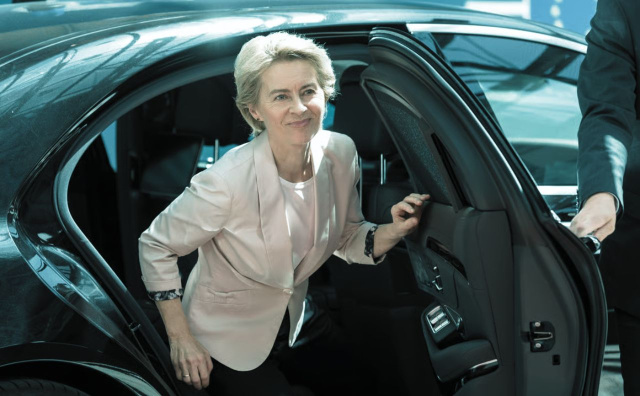 Bulgaria: "Don't Travel" - EU Tells Member States to Reduce Driving and Flying as Energy Shock Looms