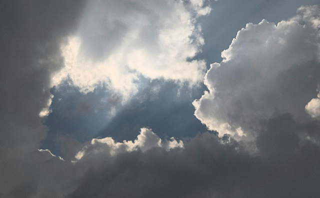 Bulgaria: Bulgaria Weather: Rainy Saturday Gives Way to Warmer, Sunny Sunday